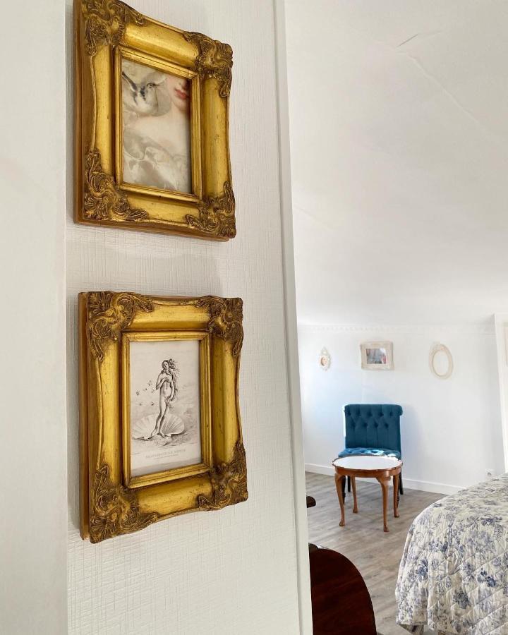 Bed and Breakfast Le Vieux Moulin Bouhet Zewnętrze zdjęcie